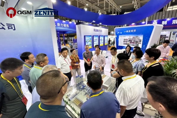 2023 China Concrete Exhibition丨Quangong Co.,Ltd Gumawa ng Stage Pose