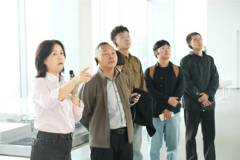 Ang Unibersidad at Enterprise ay Magkapit-kamay upang Magsimula sa Isang Bagong Paglalakbay, Magpabago para sa Isang Luntiang Kinabukasan